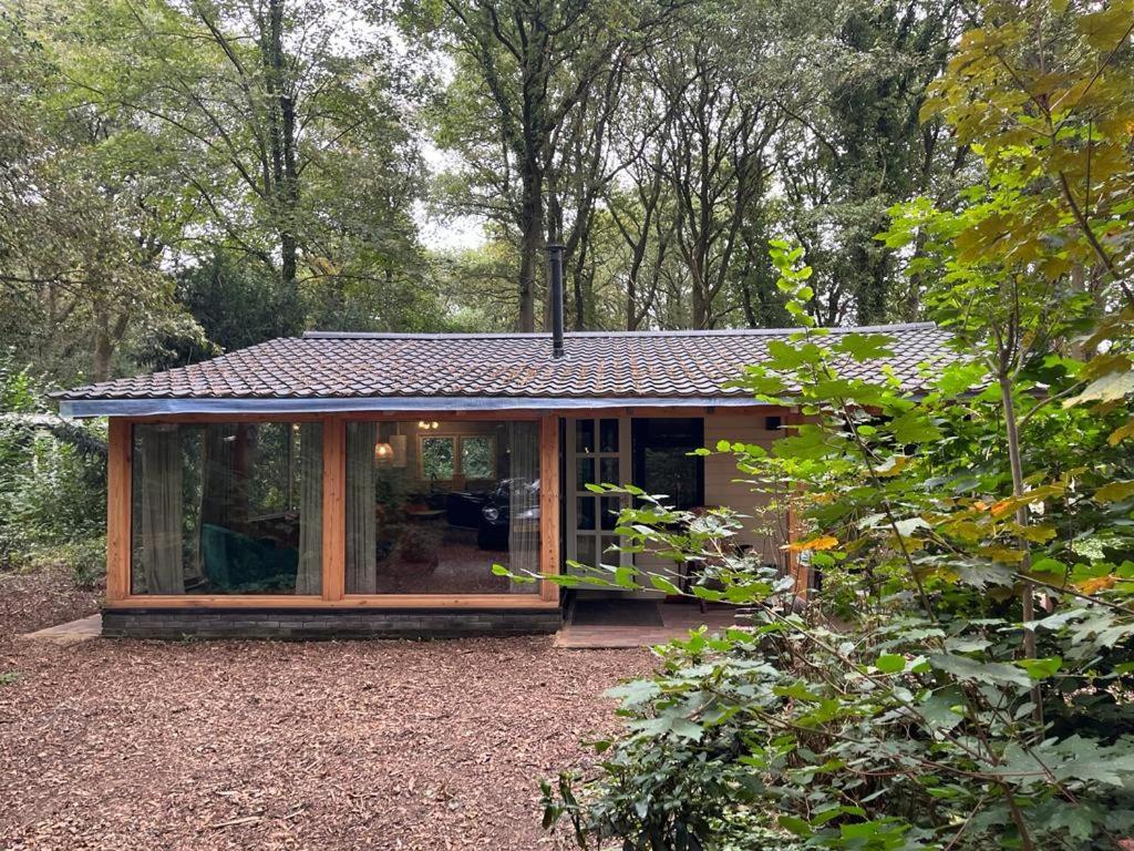 Huisje In Het Bos Zuidlaren Exterior photo